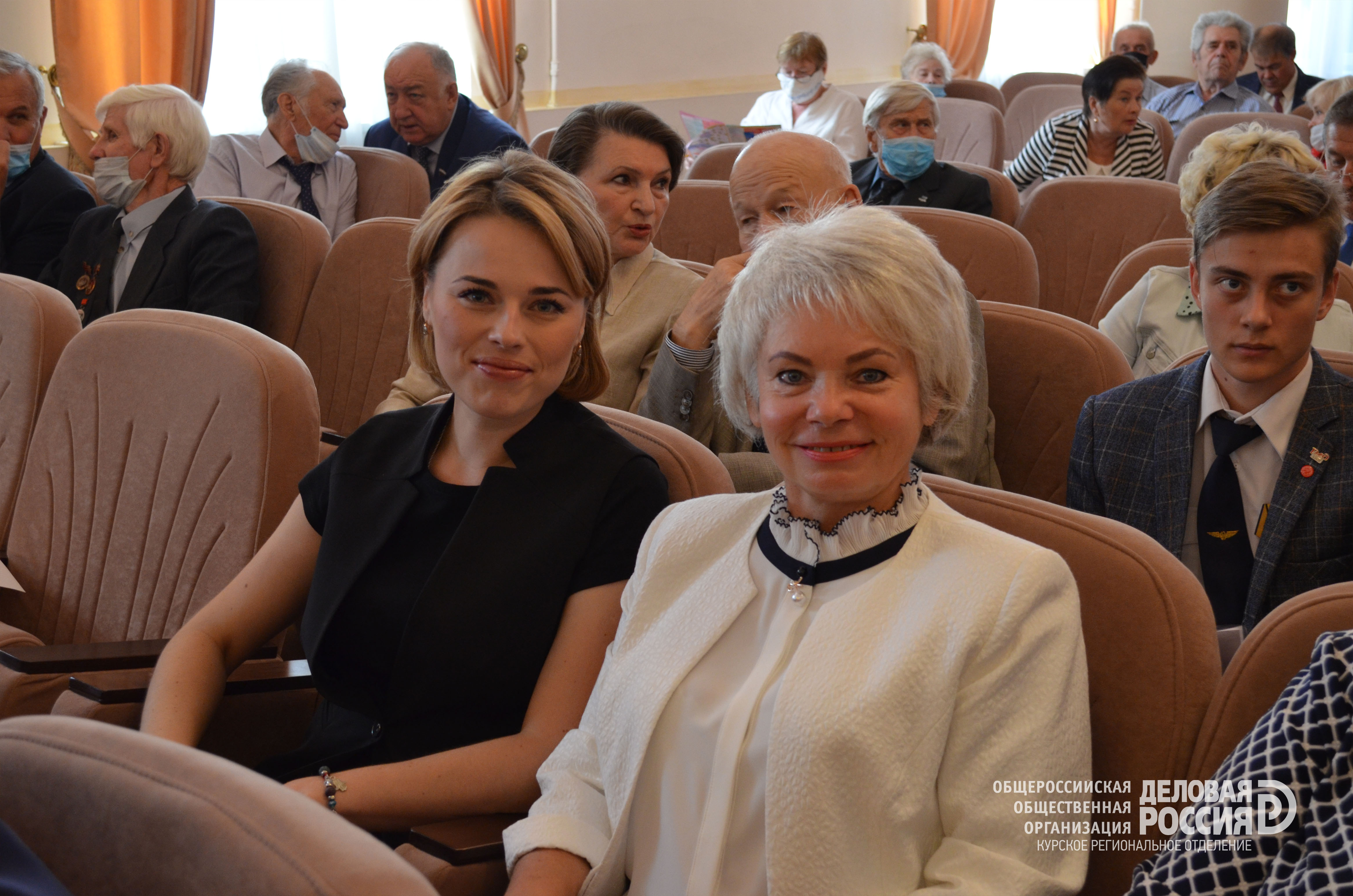 Члены КРО «Деловая Россия» награждены благодарностью Совета ветеранов