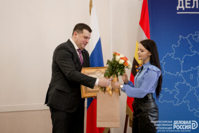 В Курске студентка Юлия Ильяшова выиграла региональный этап олимпиады по истории предпринимательства